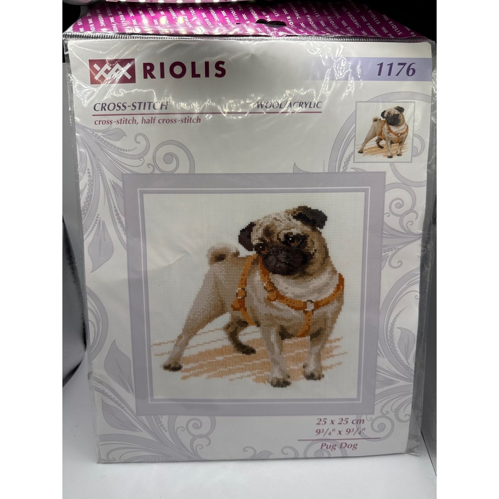 Riolis 1176 Pug Dog Cross Stitch Kit Wool Acrylic Thread 9.75x9.75 Zweigart Aida